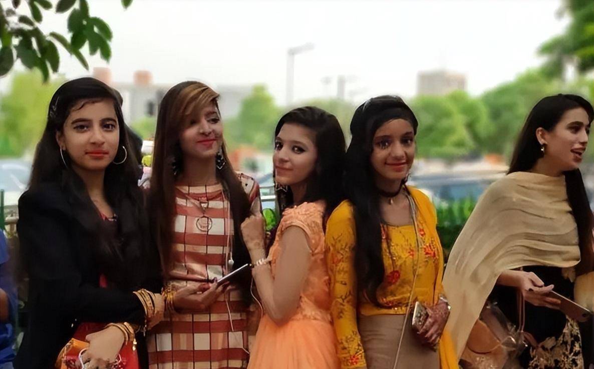 5年后回到了印度,妈妈:你不是我_马洛_父亲_maro