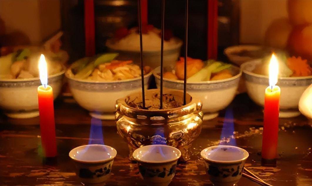 中元节哪天祭祖好?