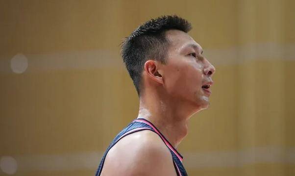 广东核心确定留队,宁波新援砍26分,郭昊文惨遭批评_易建联_蒋帅_上海