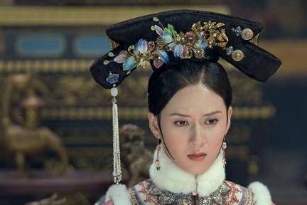 “乾隆”她是清朝最大龄入宫的妃子，六年封妃，死后乾隆辍朝三日！