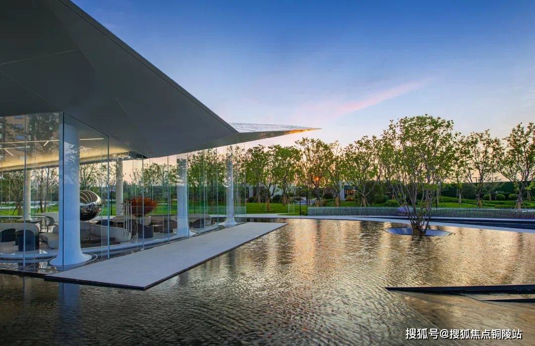 郑州【万科·航海未来城悦湖苑】售楼处电话地址—2022售楼中心官网