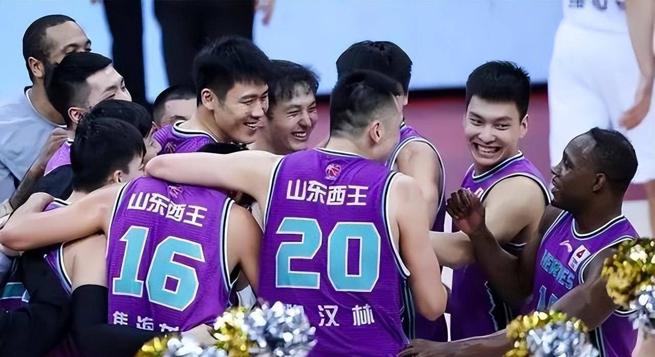 山东高速男篮升级完成,阵容趋于完整,王晗多战术体系助力新赛季