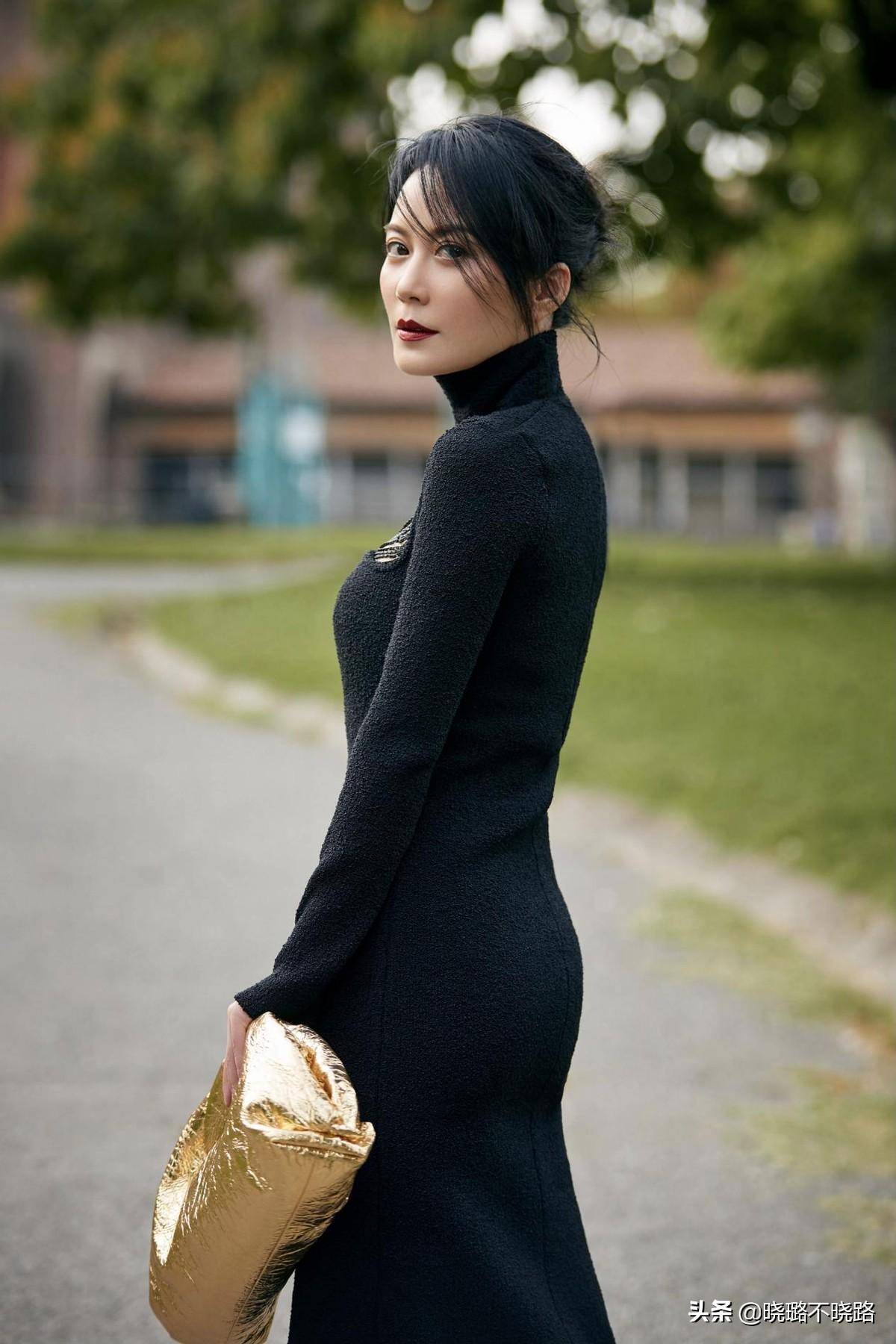 的最体面的50岁女人:不装嫩不显老,美得优雅气质_女性_俞飞鸿_身材