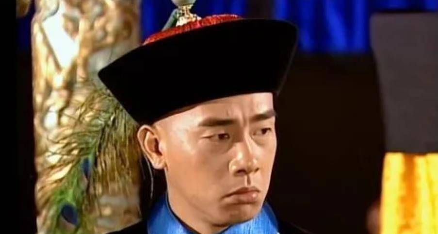 1998年陈小春拜周星驰拍写真《鹿鼎记》，对方只发了四个字