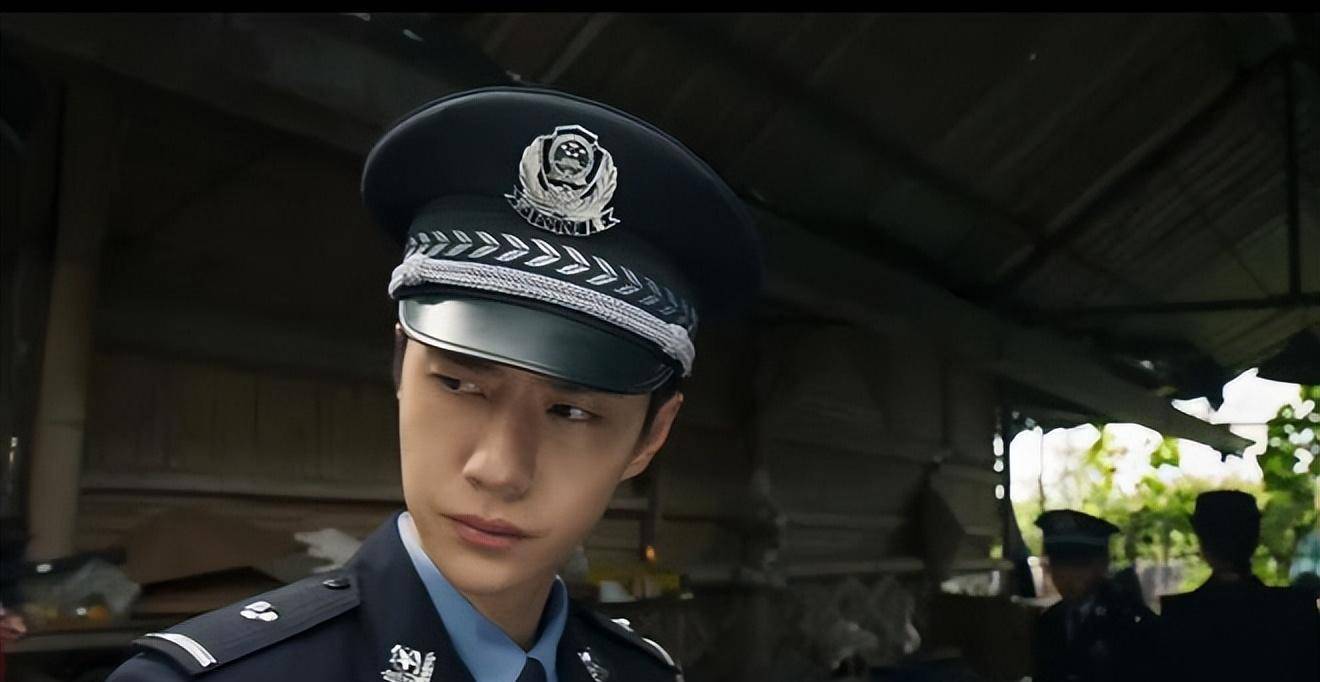 《冰雨火》开播惊喜不断,戏骨云集,幕后黑手线索扑朔迷离_陈晓_观众