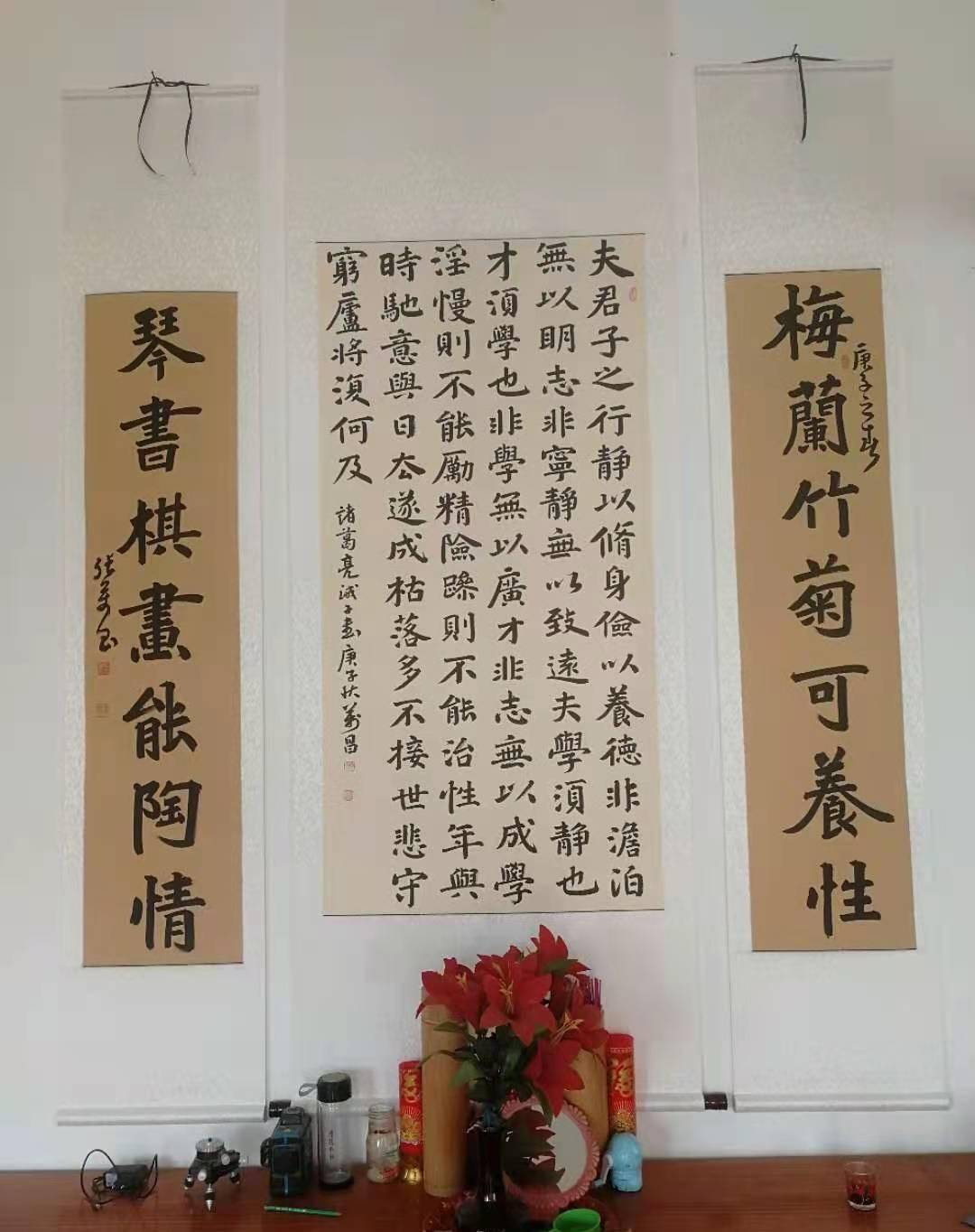 以楷书出名的"农民书法家"张万昌,其行书也不错,洒脱奔放