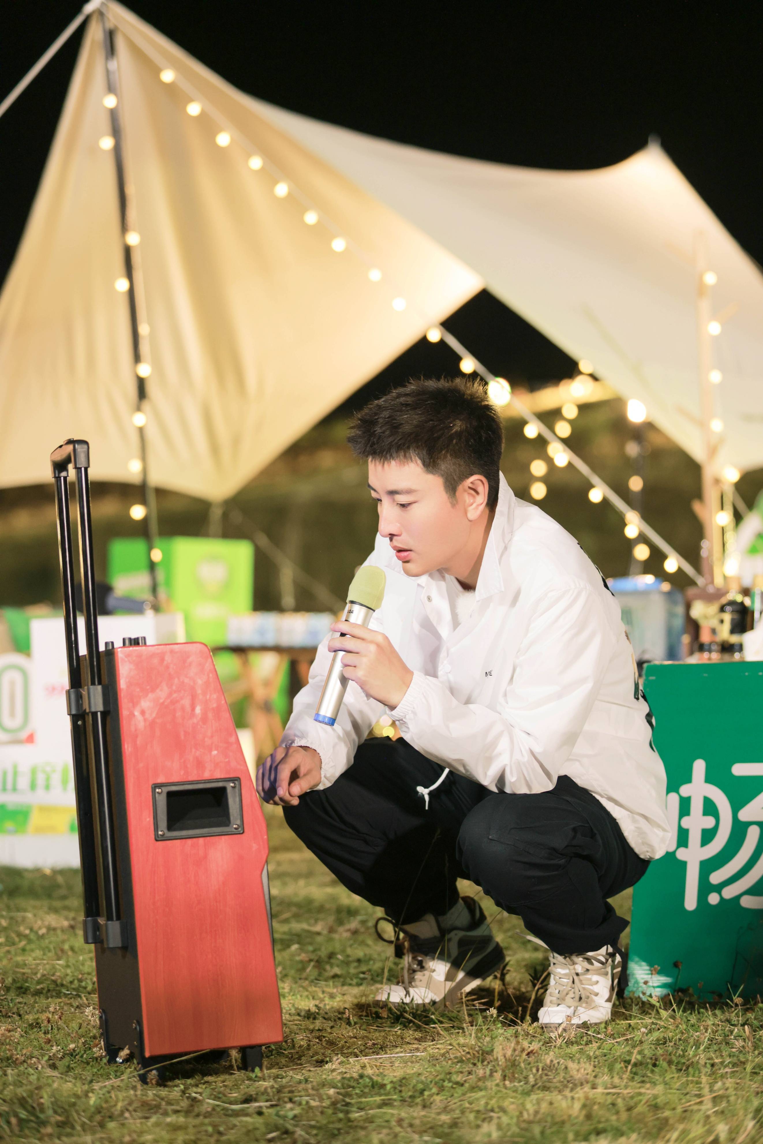 贾乃亮《极限挑战》露营特辑 "飞檐走壁"惊险之行_考验_向前_郭京飞