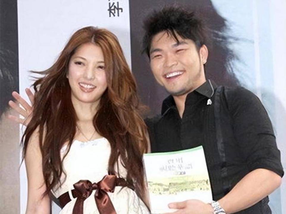 李玖哲宣布放弃生育!