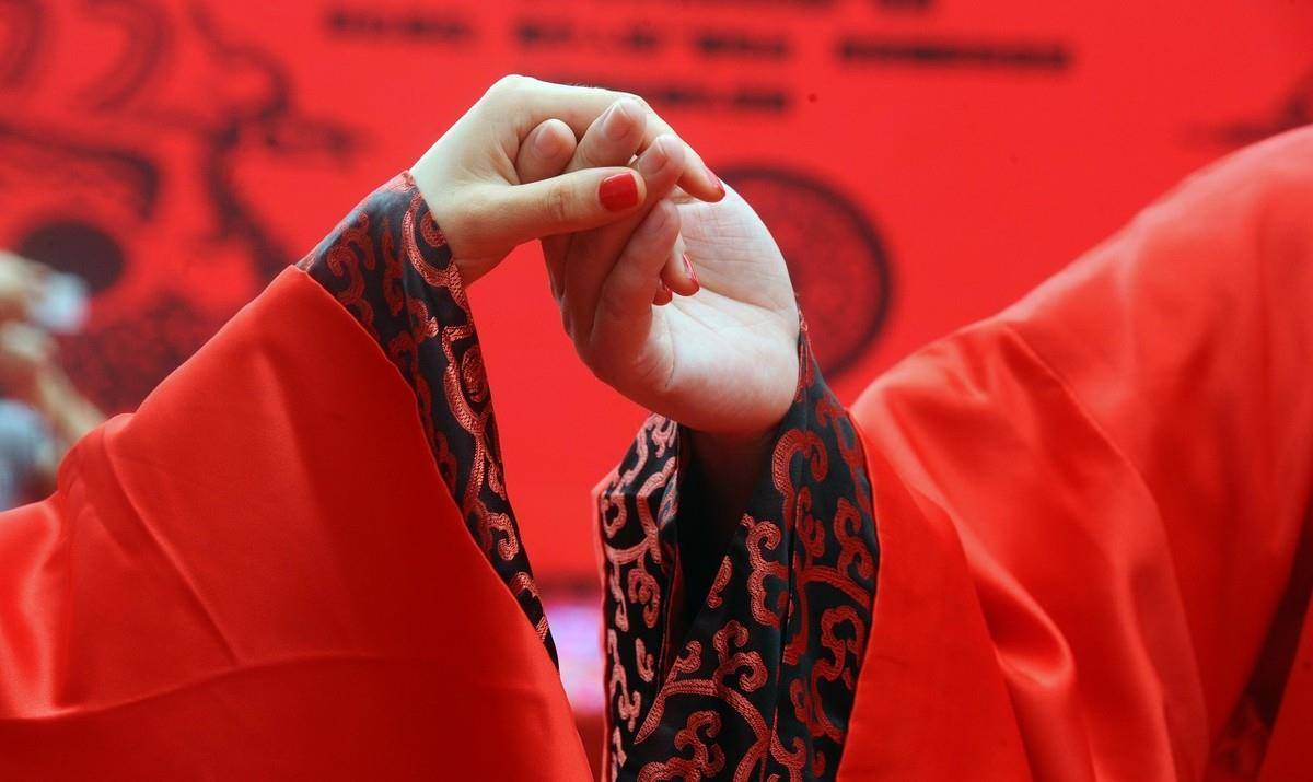 周公之礼表面上是为了解决男女关系混乱,但其本质是买卖婚姻_婚配