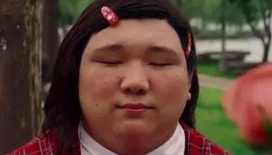 记得长江七号中胖妞美娇吗?