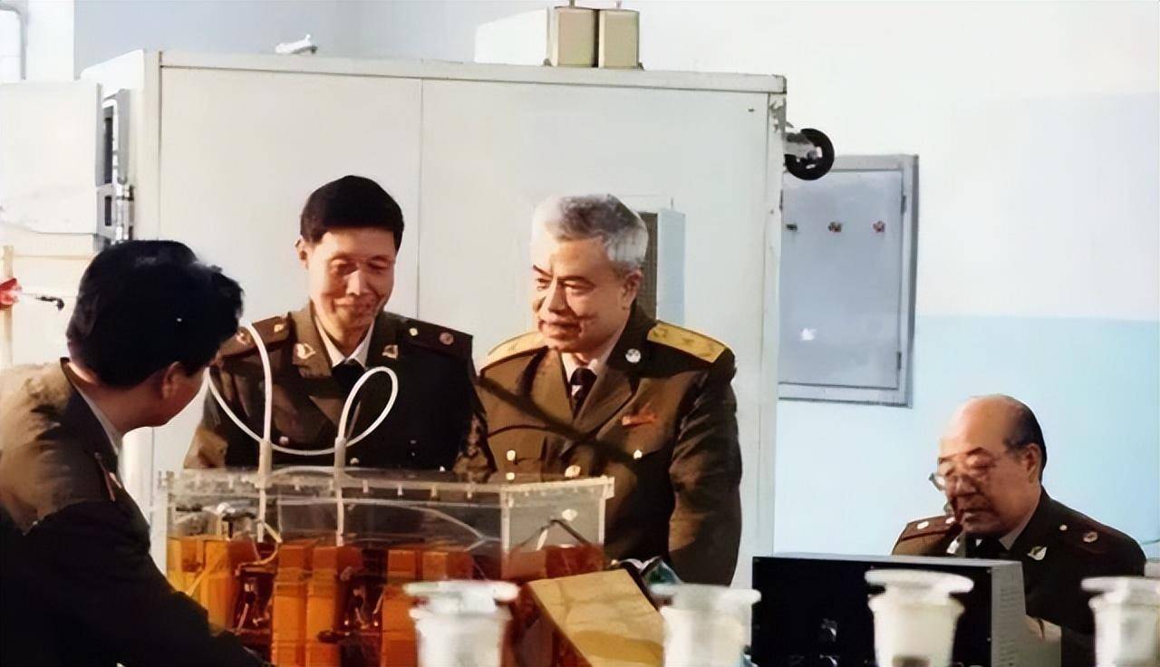 美国试射"民兵-3"洲际导弹,钱七虎院士:我们防得住核打击_中国_工程