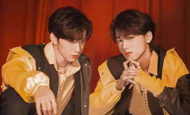 宋亚轩,刘耀文合照cp粉狂欢,冲上热搜后,却被网友吐槽麦麸_照片_公司