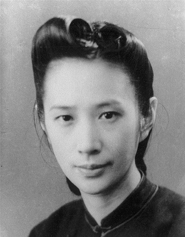 一代美人陆英:嫁妆排满十条街,怀14胎生9子,36岁却因拔牙离世_张冀牖