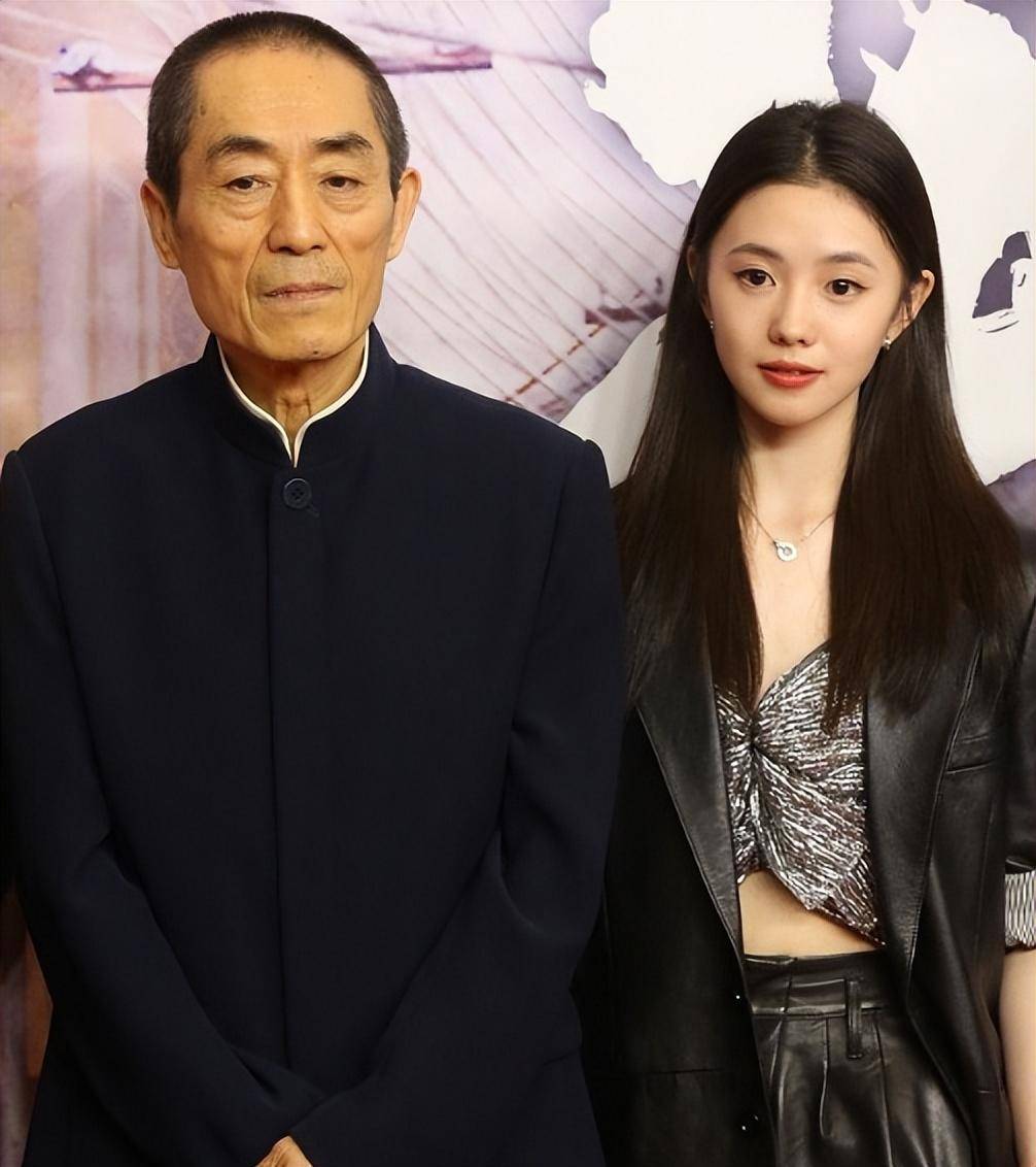 "谋女郎"刘浩存爆红背后,是资本和大众的博弈_张艺谋_电影_表演