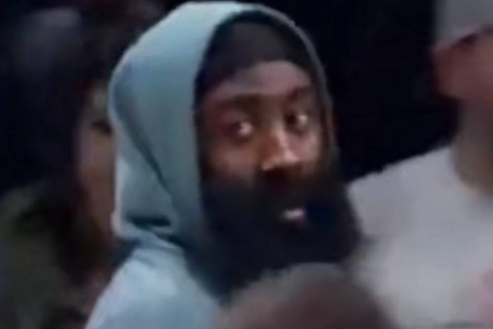 哈登在雄鹿的新角色定位与对季后赛战力的深远影响