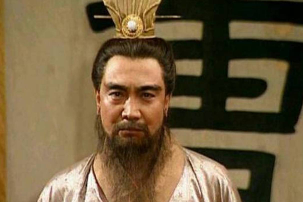 一个名门，一个无名，没有这两个人，曹操决不会成为一世枭雄_司马防_董卓_天下