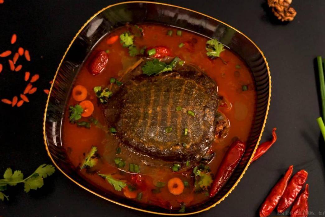 浓香醇厚 火热滋养 新年贺礼 麻辣甲鱼 #千屹#美食