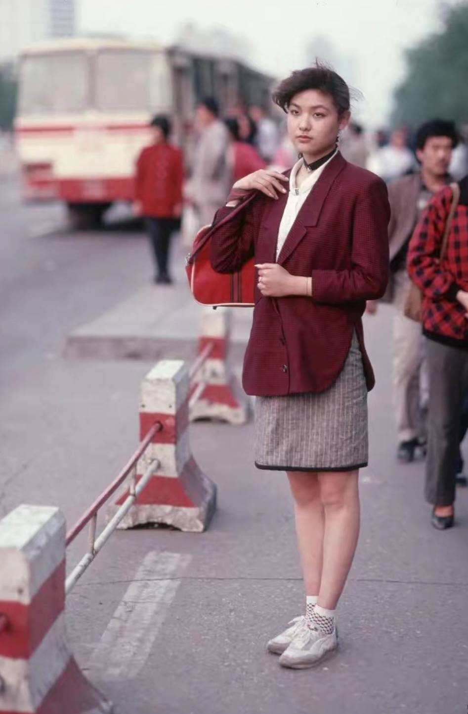 80年代"土掉渣"的衣服,现在却成了"热卖款"?