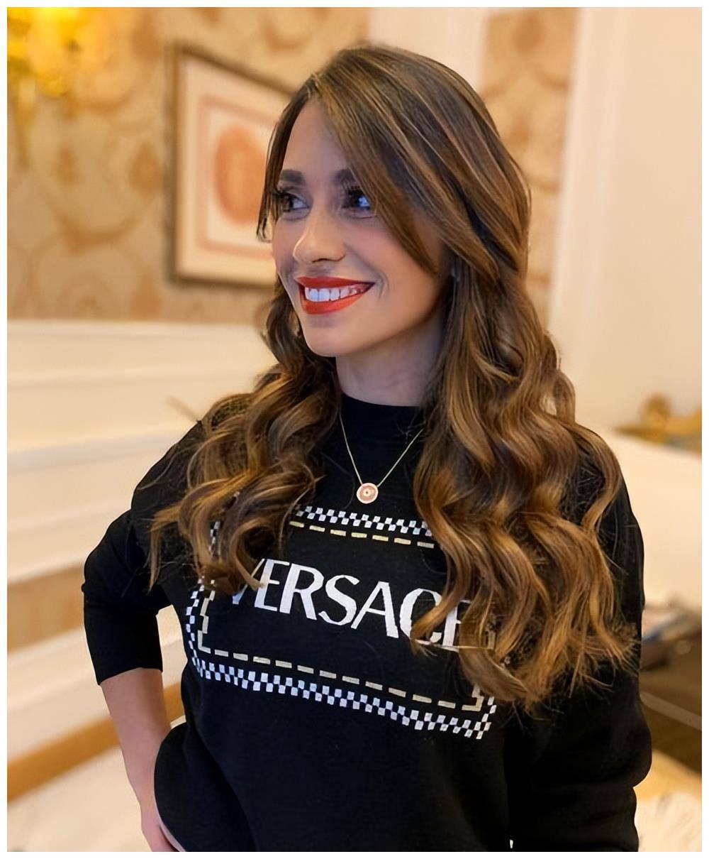 大家都知道,足球明星梅西刚刚结束了2022年卡塔尔世界杯.