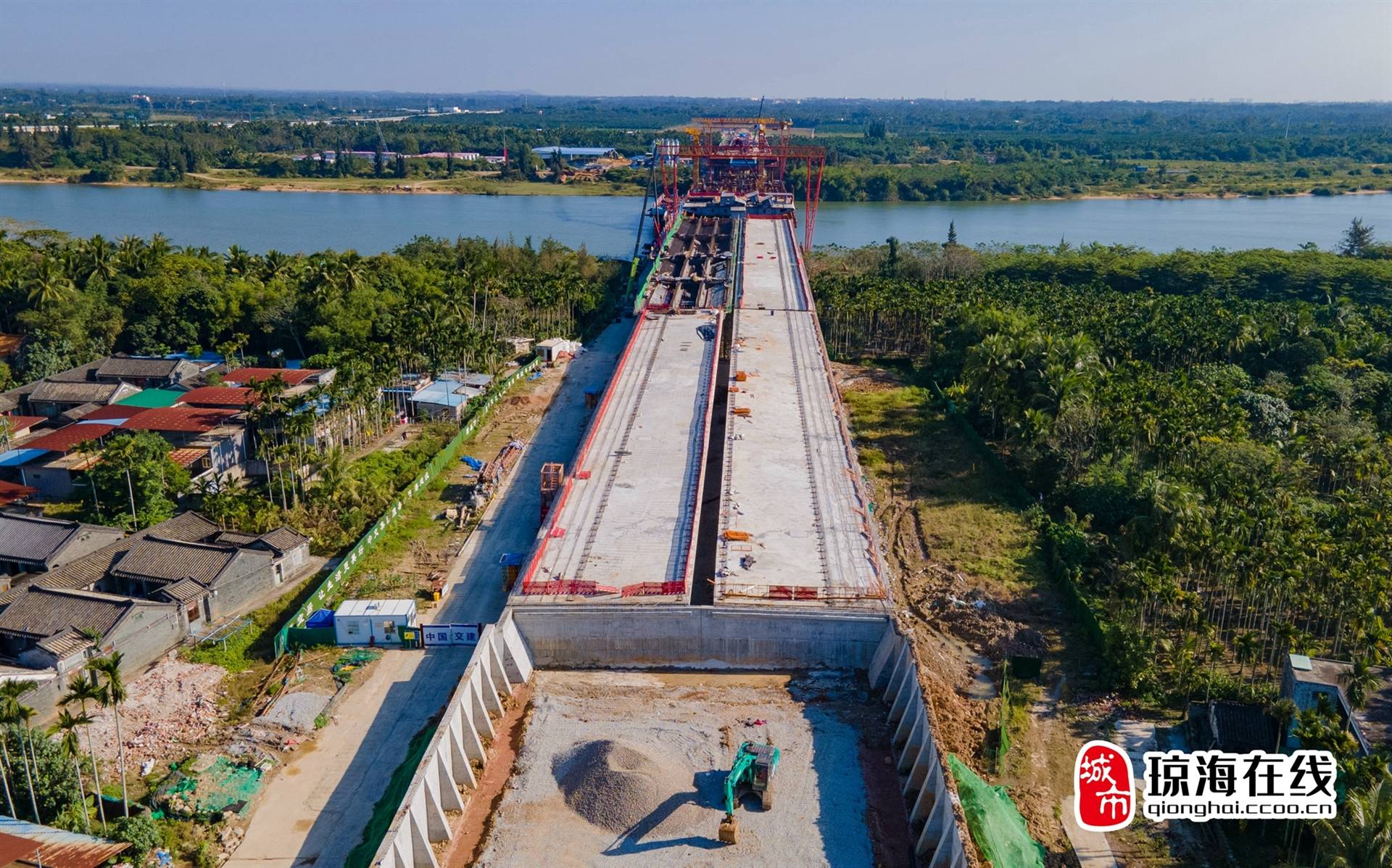 图说琼海丨琼海:万泉河再起宏图 乐城大桥加紧建设_施工_摄影_博鳌