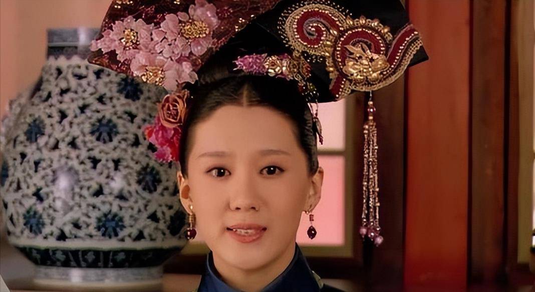 《甄嬛传》剧照杨淇还饰演过一些其他的角色,不过她作品并不是很多