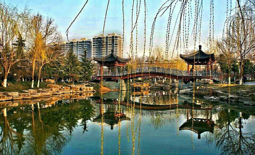 济宁城区唯一4a级景区,济宁"古八景"之一,康熙乾隆亲临此地_公园_南池