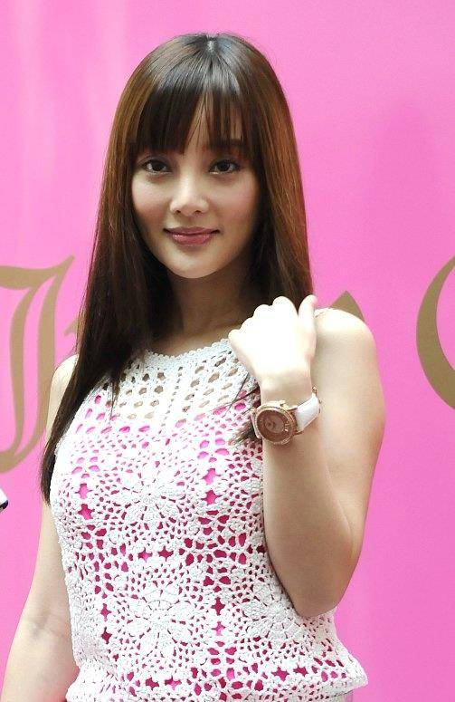 李小璐攀上亿万富翁,被拍到搂在一起,这下有人支持复出了_张婷_视频