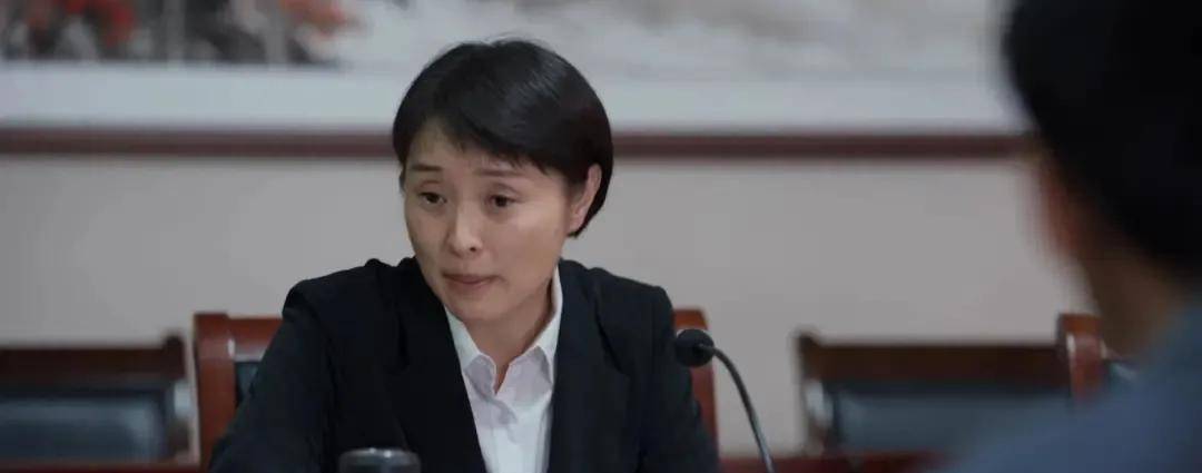 《县委大院》:女县长演技重要,口音也重要,看看吴越就知道!