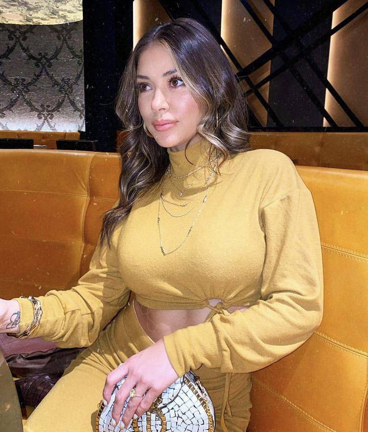 ufc女郎 阿瑞安妮·赛莱斯特(arianny celeste)