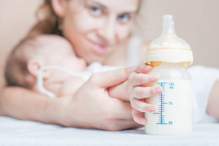 母乳宝宝没有奶粉宝宝胖,是因为母乳的营养不好吗