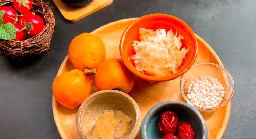 枇杷多少钱一斤正常呢