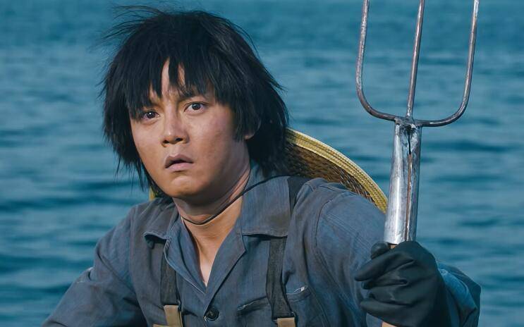 袁华_师德_性格