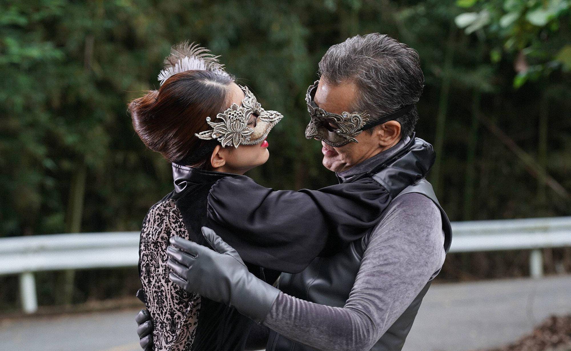 《鲁邦的女儿》:沙雕的快乐可以让罗密欧和朱丽叶相亲