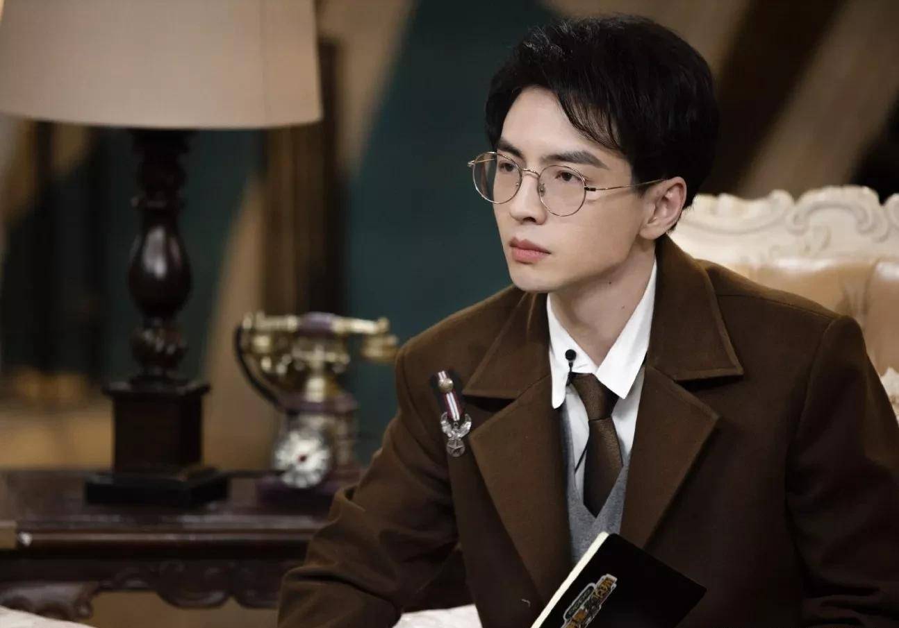 明星大侦探撒贝宁的爱徒蒲熠星,高颜值高智商,个人魅力征服粉丝_节目