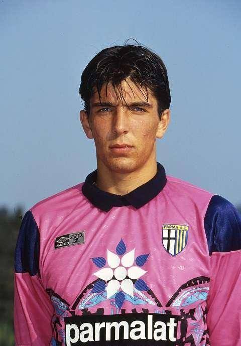 卢卡-布奇是帕尔马主力门将,吉奥瓦尼-加利则是第二门将,而年轻的布冯