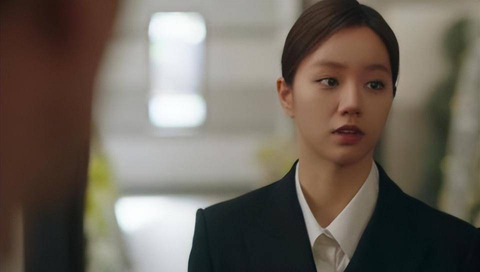 德善又有新剧播出了:通灵入殓师-《以一当百的管家》温馨治愈_工作