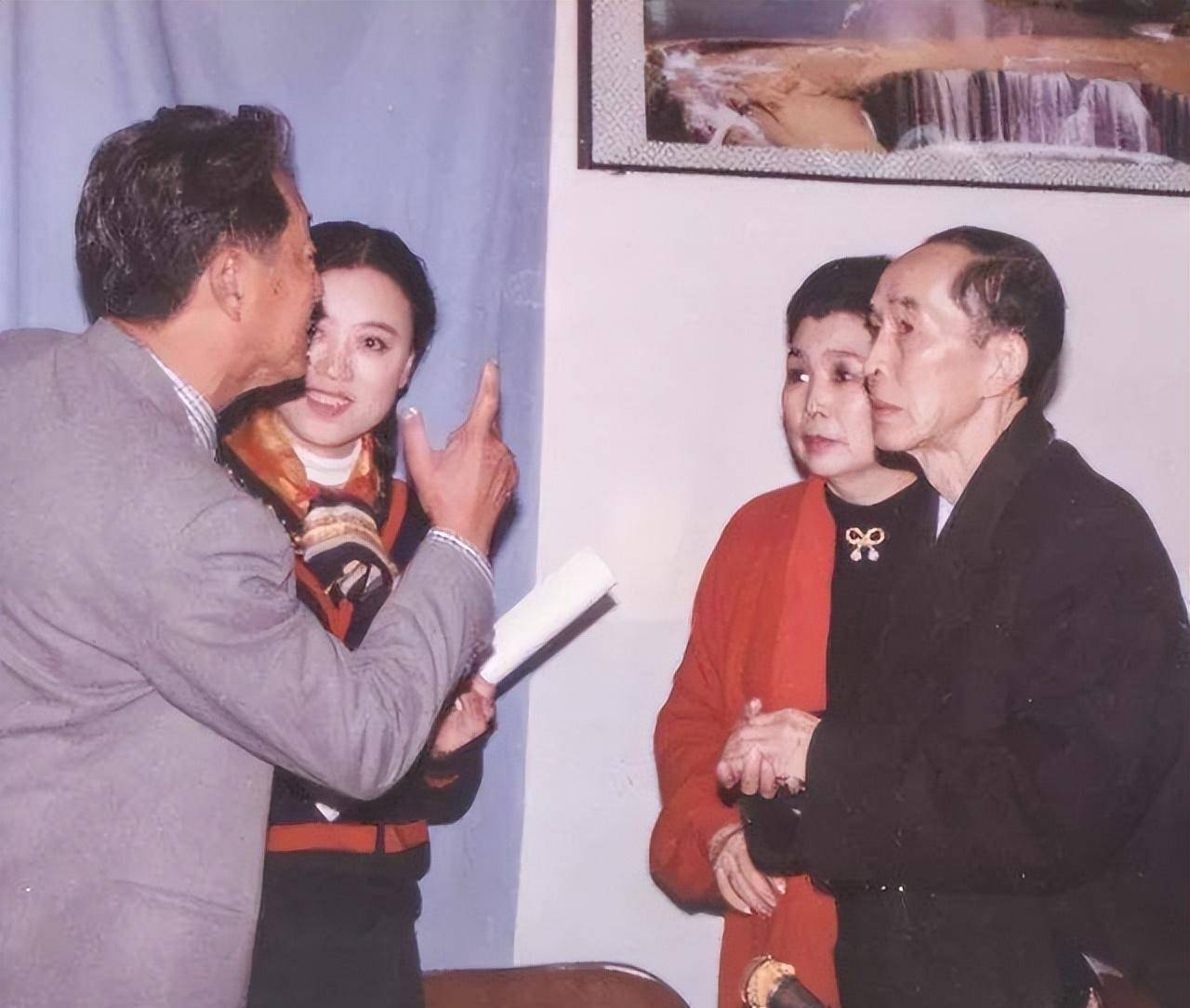程砚秋_王吟秋_锁麟囊