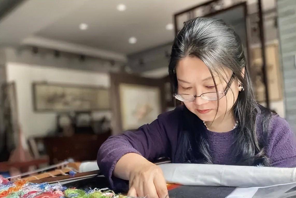 美国航天局重金求购,她:只属于中国_陈英华_苏绣_刺绣