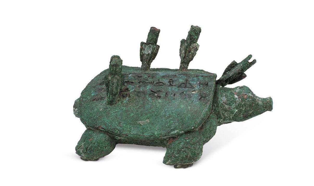 时,曾大量捕捉鼋等爬行动物来填河架桥,还为后世留下了"鼋鼍为梁"的故