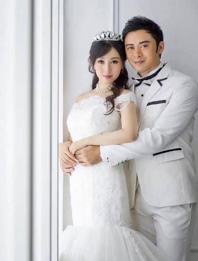 樊少皇转发贾晓晨结婚七周年微博,多次编辑文案疑曝光离婚消息_网友
