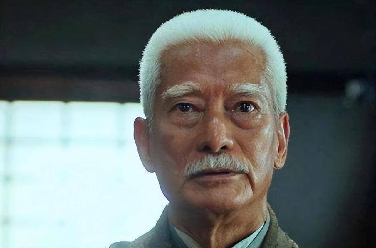 75岁高雄参加网红家宴,41岁殷桃参加网友婚礼,老牌明星太接地气_cici