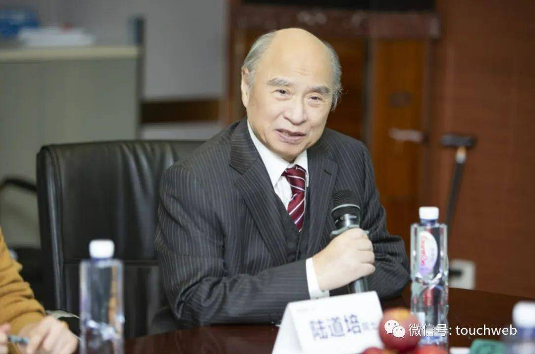 陆道培医疗冲刺港股:9个月营收12亿利润过亿 淡马锡是股东_持股_陆佩