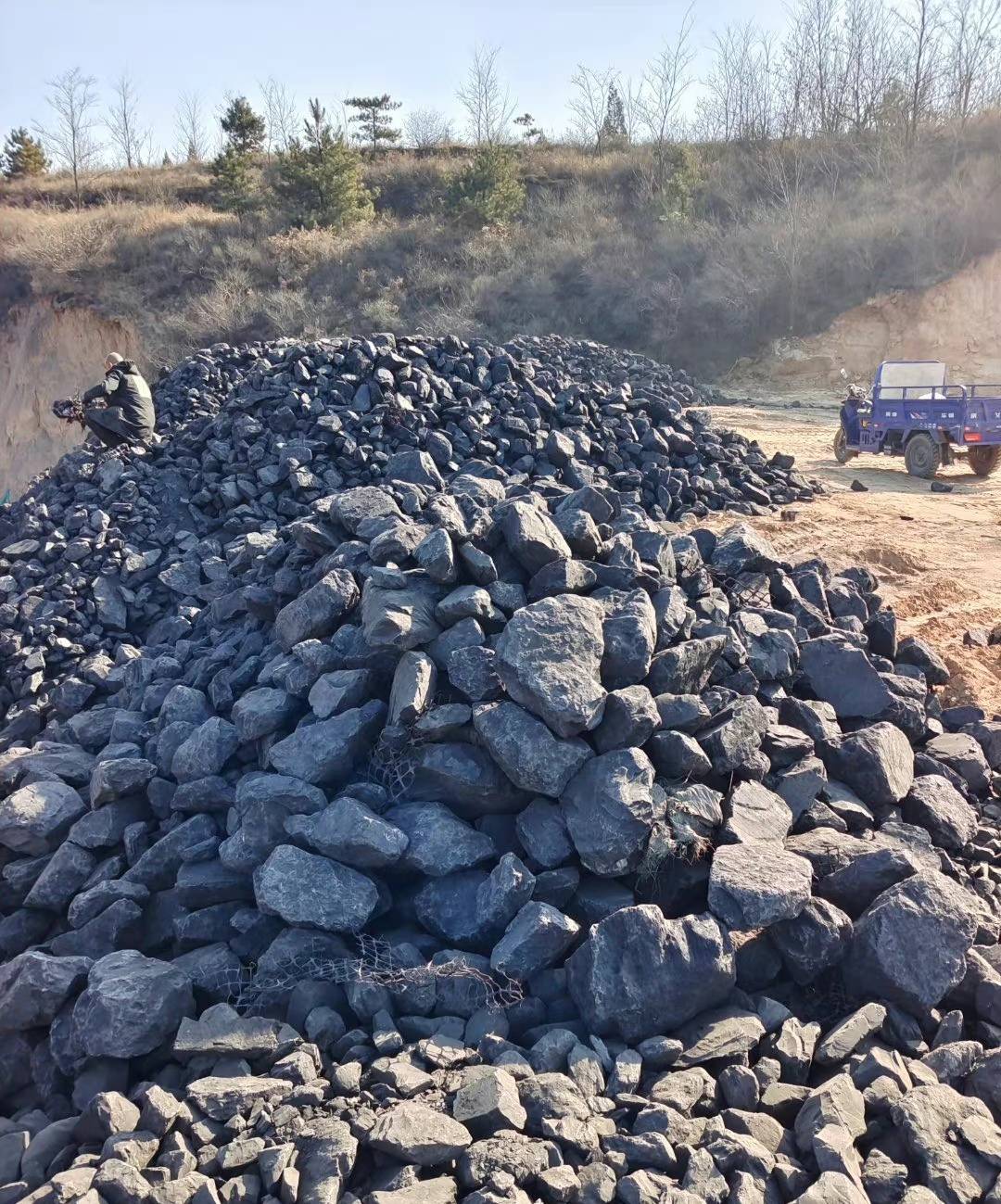 山西灵石煤矸石山填埋场严重污染了当地的生态环境