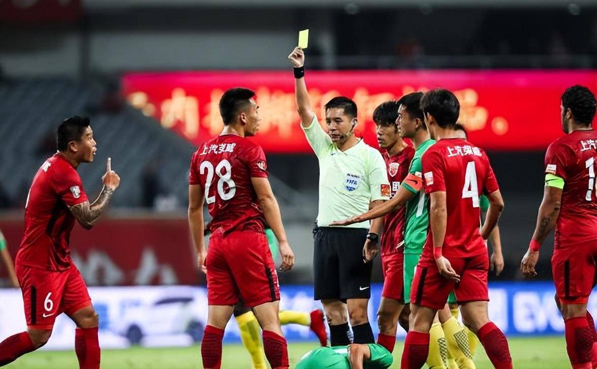 意外!鲁能煮熟的鸭子又被上港抢走,孙祥或出手截胡郝伟心仪强援