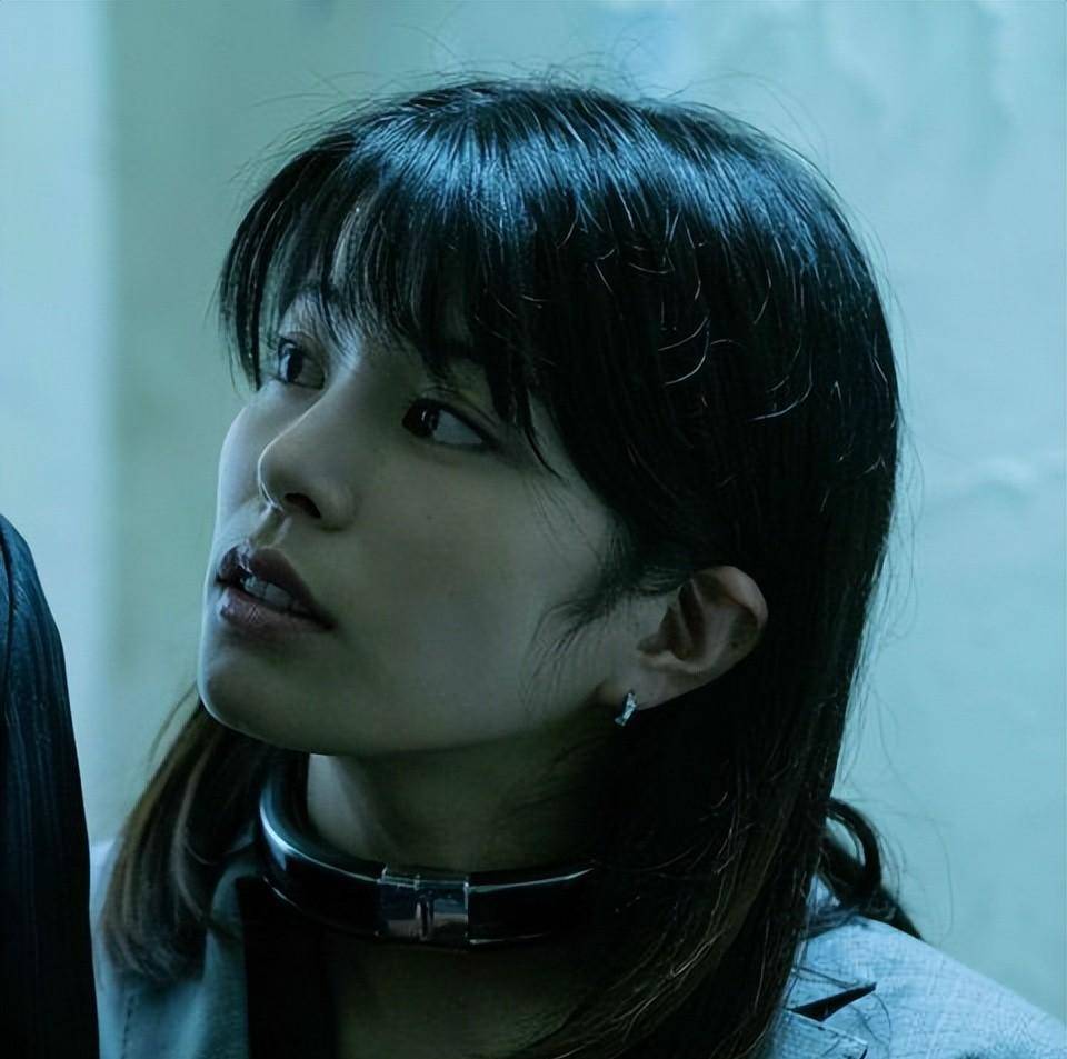 三吉彩花,朝比奈彩,全员火辣性感_剧中_身材_观众