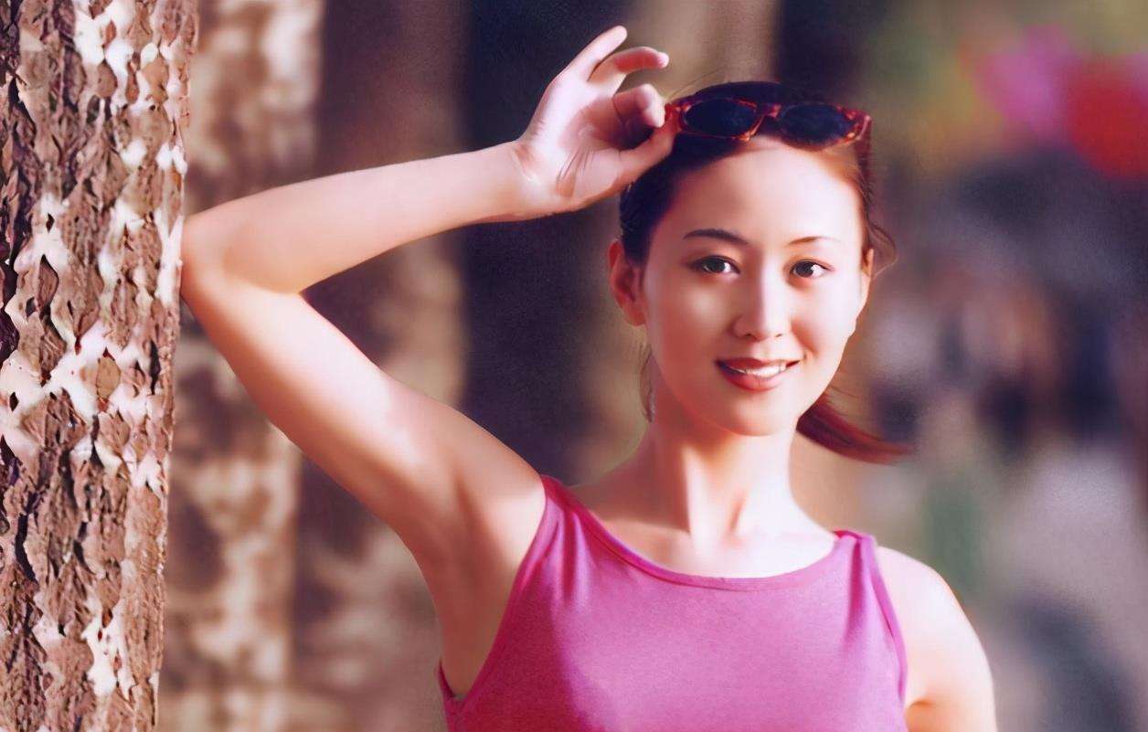 汤加丽凭借扎实的功底一共获得了两枚金牌