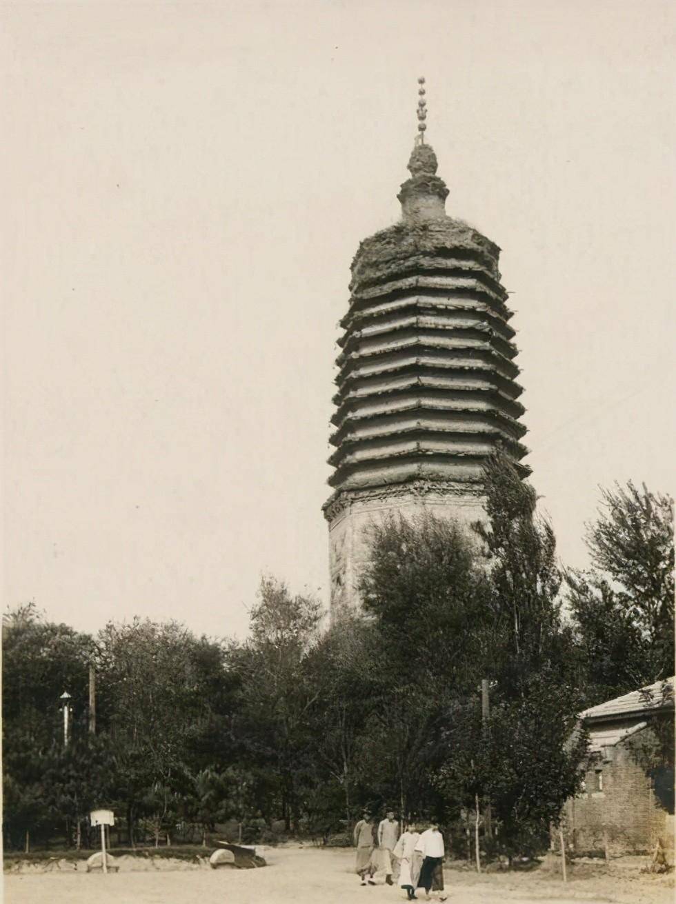 辽宁旧影:1927年鞍山大连奉天海城金州开原和辽阳的景象_千山