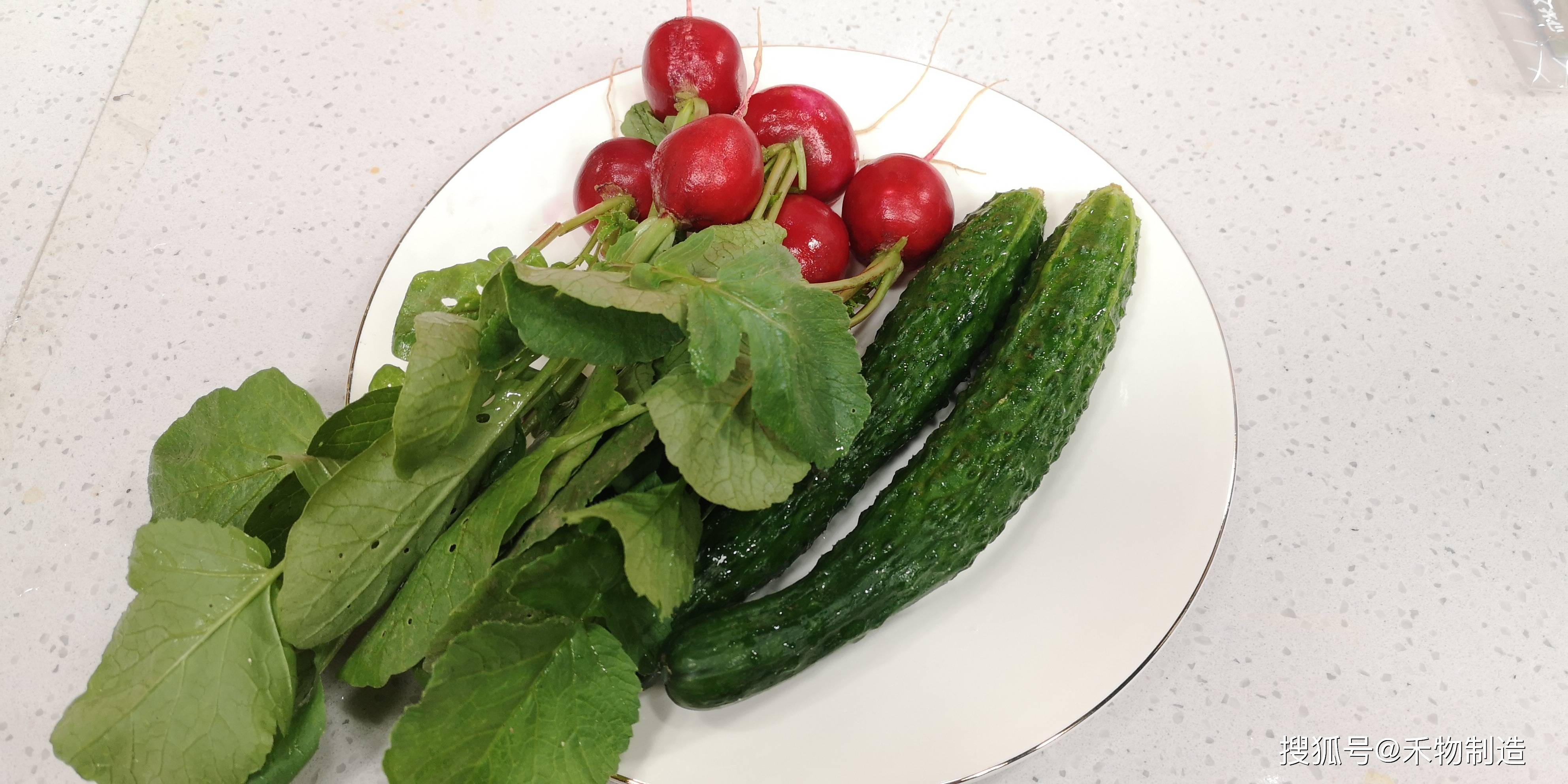 禾物制造健康蔬菜亮相天津电视台:三佳购物年货直播推荐,市民过年餐桌