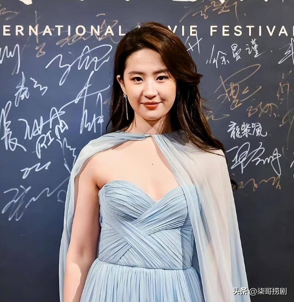 刘亦菲新剧上映,吐槽:脸圆腰粗肩滑……神仙姐姐形象崩了?