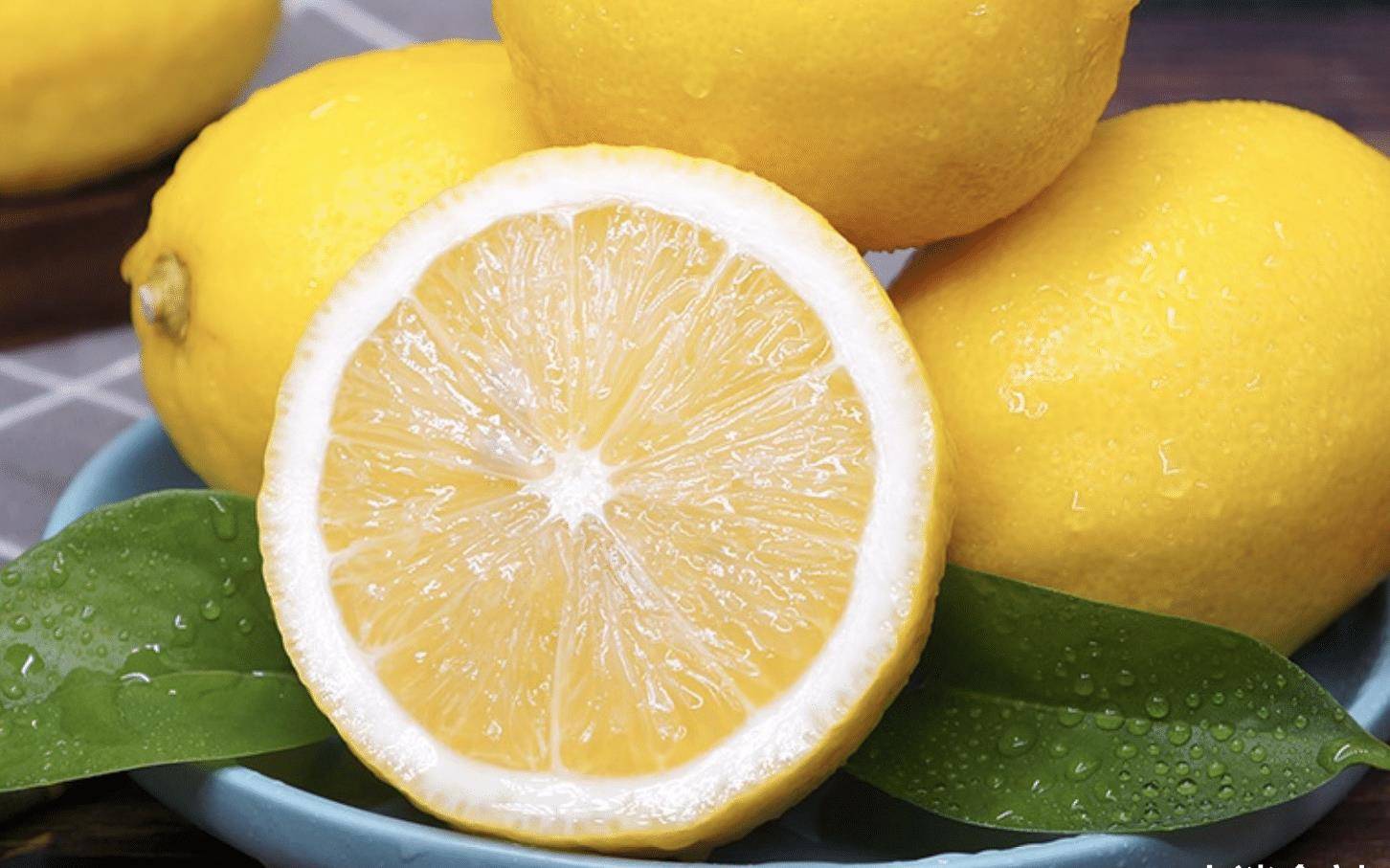 柠檬是感光水果？柠檬水早上喝还是晚上喝，有美白效果吗？了解下 - 知乎